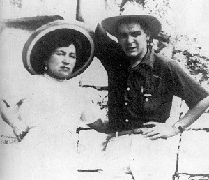 Che on his honeymoon with Hilda Gadea