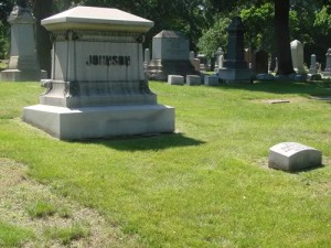 The graves of Jack Johnson and Etta Duryea, Graceland Cemetery, Chicago, Illinois